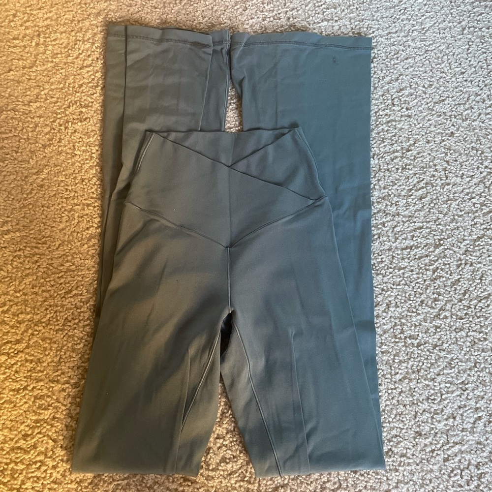 AERIE OFFLINE flare leggings